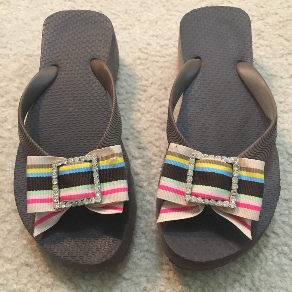 Bow flip flops